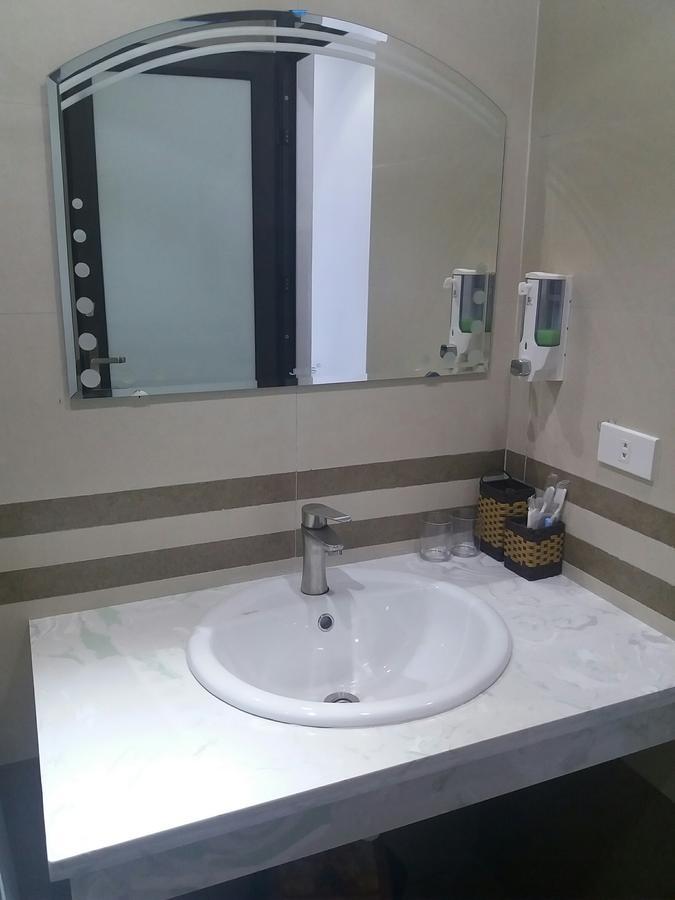 Haengbok Hotel Bac Ninh Экстерьер фото